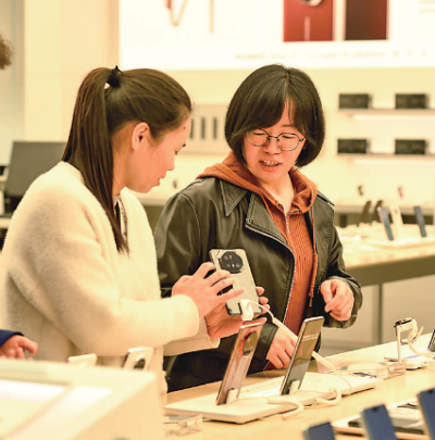 九游体育-畅通废旧手机回收的“绿色循环”